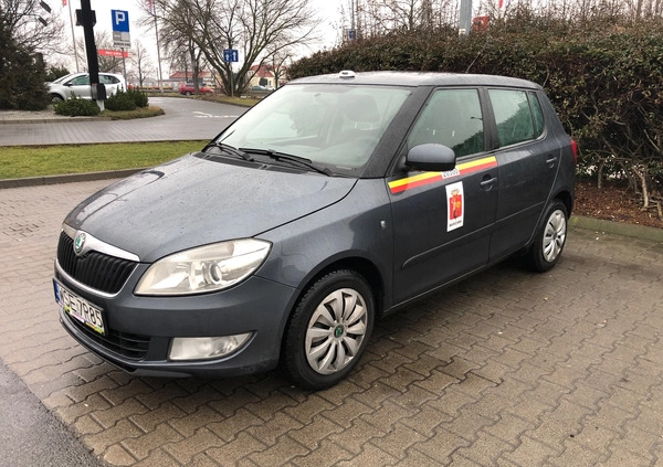 Skoda Fabia cena 9500 przebieg: 408000, rok produkcji 2011 z Zagórz małe 67